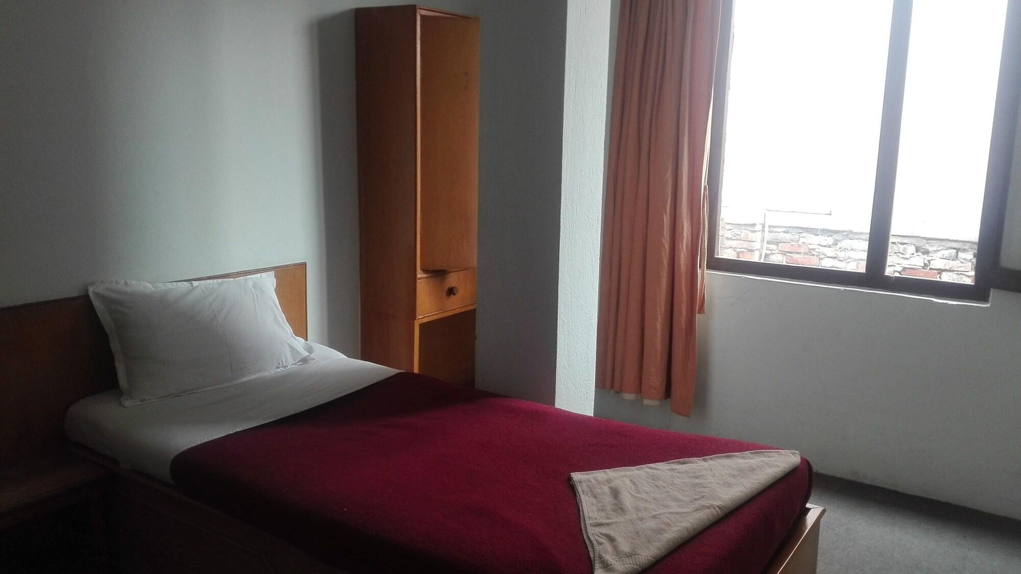 קטמנדו Hotel Nana מראה חיצוני תמונה