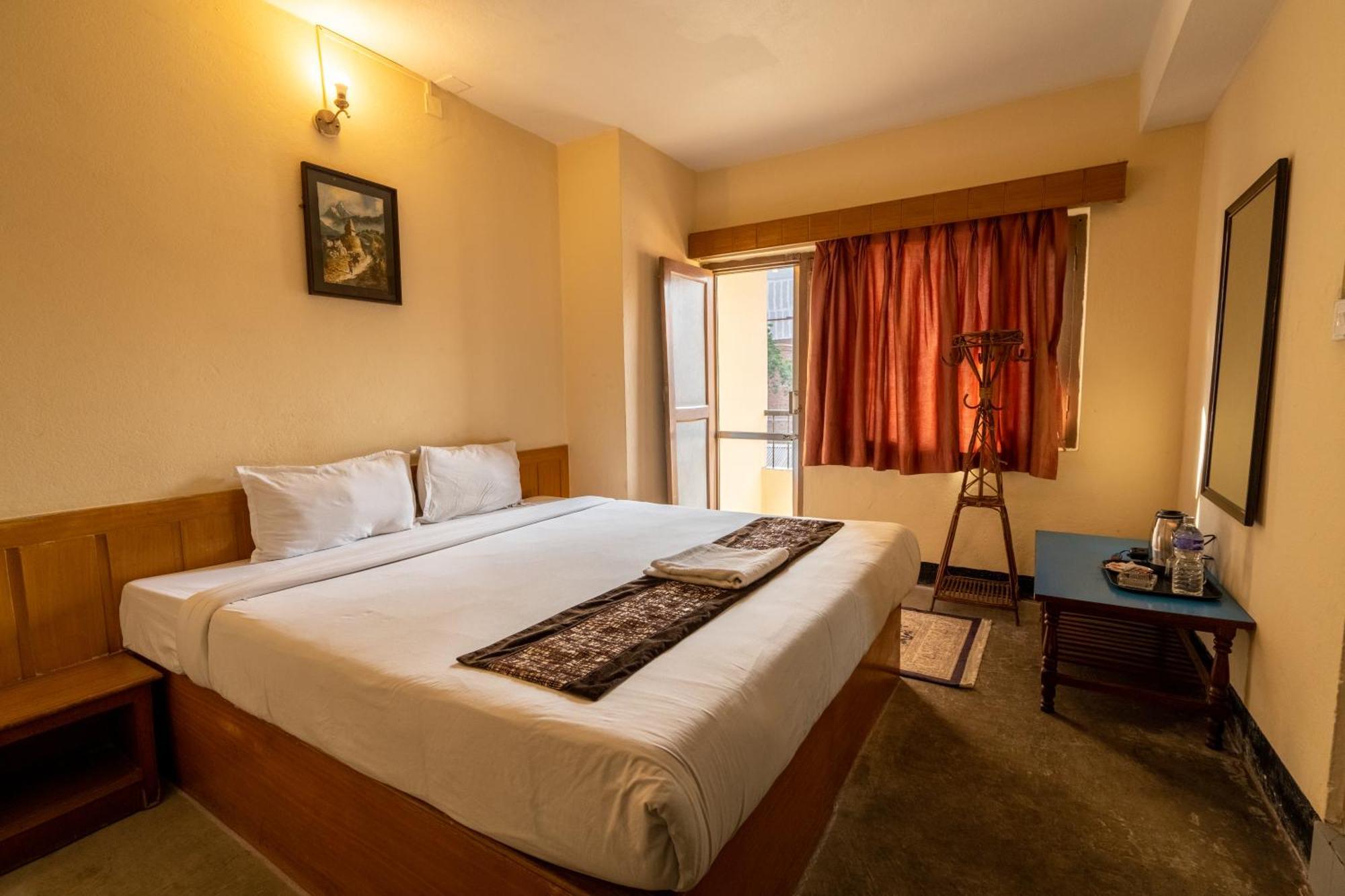 קטמנדו Hotel Nana מראה חיצוני תמונה